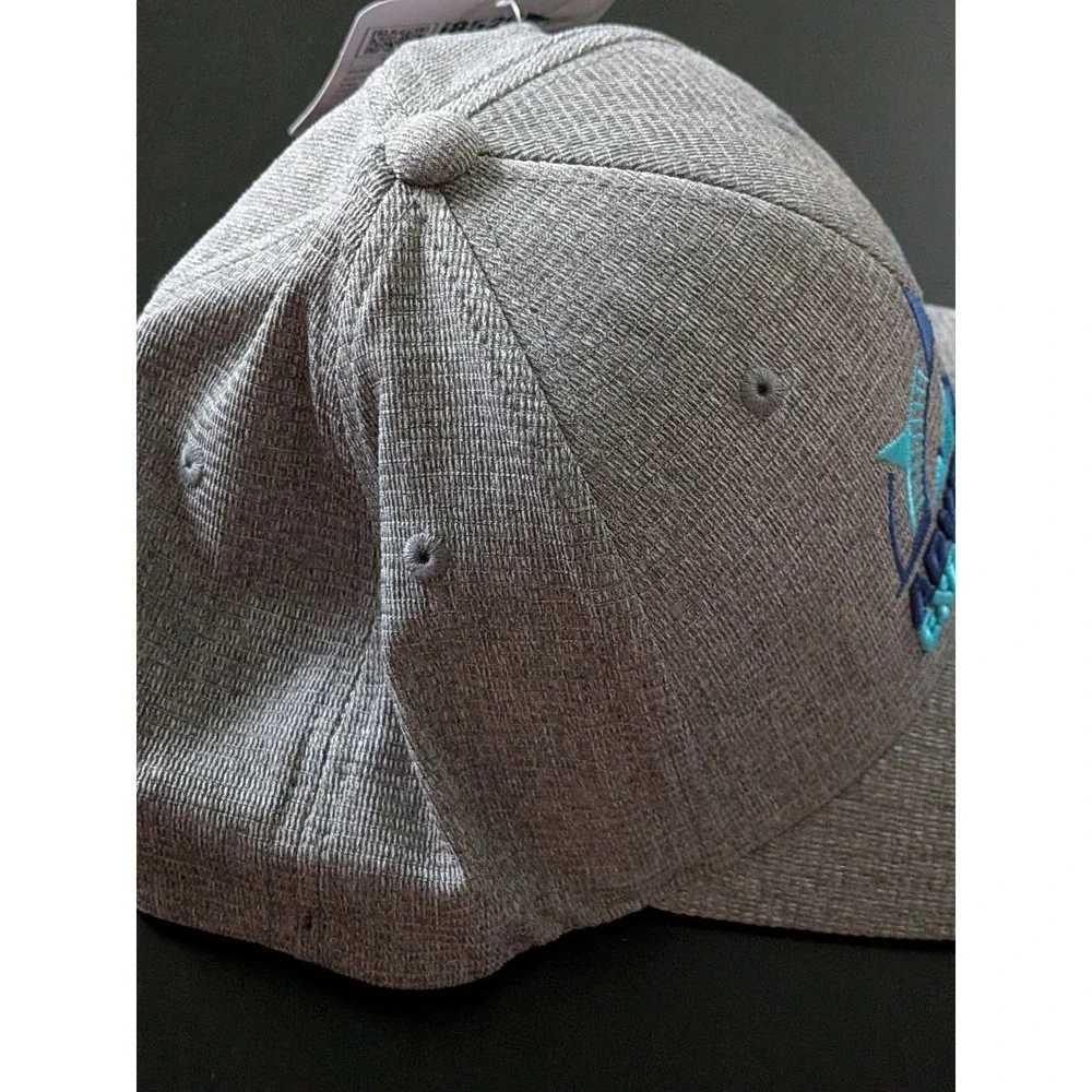 Adventure‎ Exploration Mountain Logo Snapback Hat Gray Cap America Premium NWT